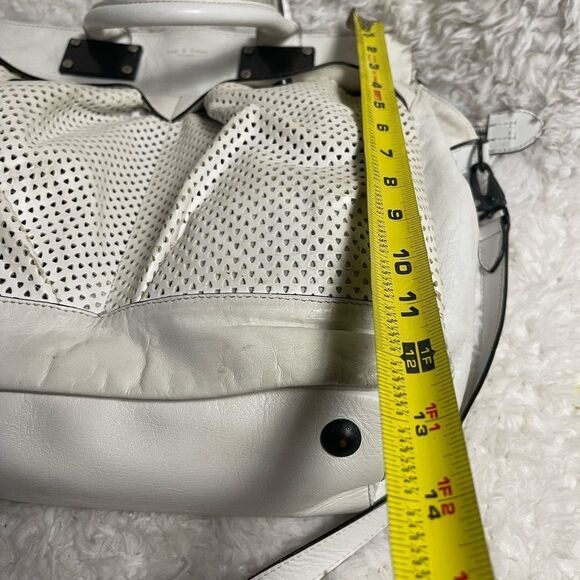 Rag and Bone Medium leather white Perforated Pilot satchel/ shoulder bag . - Picture 12 of 16